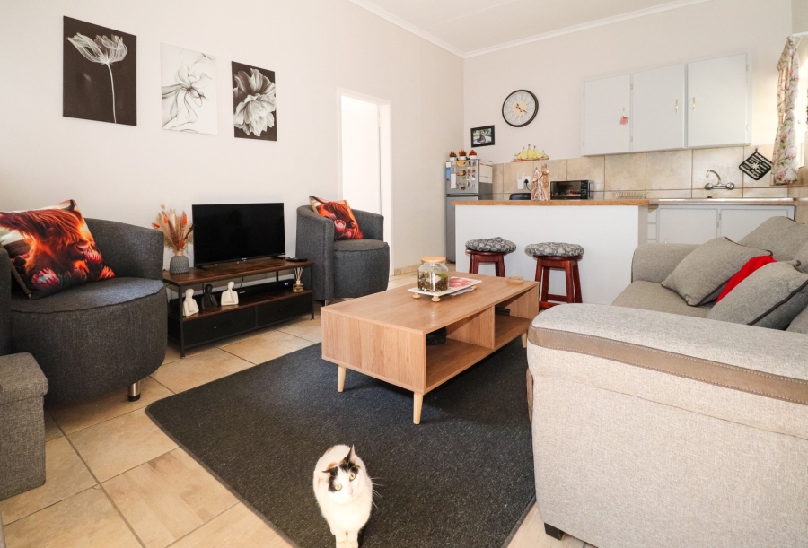 4 Bedroom Property for Sale in Flamwood North West